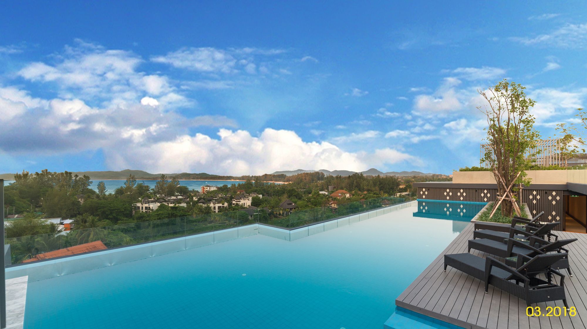 The Aristo Beach By Holy Cow 212 Phuket Bagian luar foto